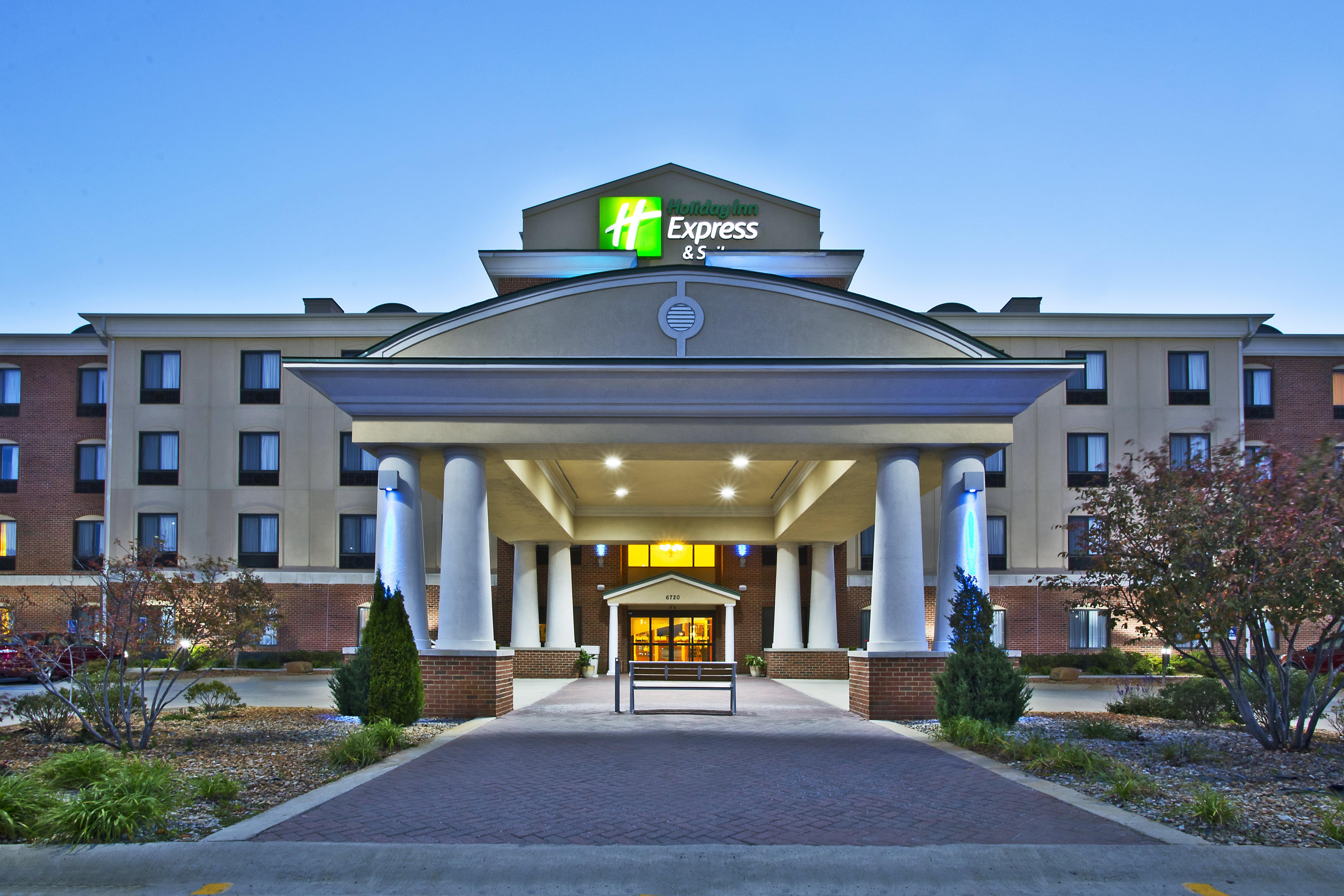 Holiday Inn Express Hotel & Suites Anderson By Ihg Exterior foto